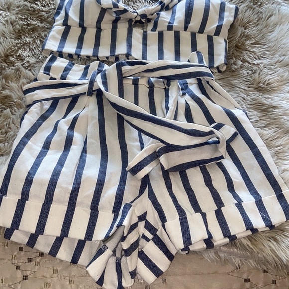 NWT MATCHING SHORT SET - Picture 2 of 4